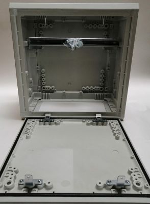 Plastic base BT 1250x300mm for cable entry - for on-floor mounting