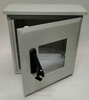 Kunststoff-Outdoor-Gehäuse 500 x 500 x 300 mm (HBT) mit Sichttür und offener Kabelzuführung und belüftetem Regendach