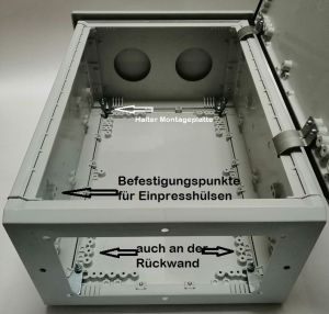 Outdoor housing 750x500x300 mm (HBT) housing base open with rain roof