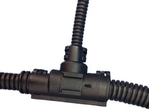 T-Verteiler Verteiler schwarz klappbar für Wellrohr NW22 - 13 - 17