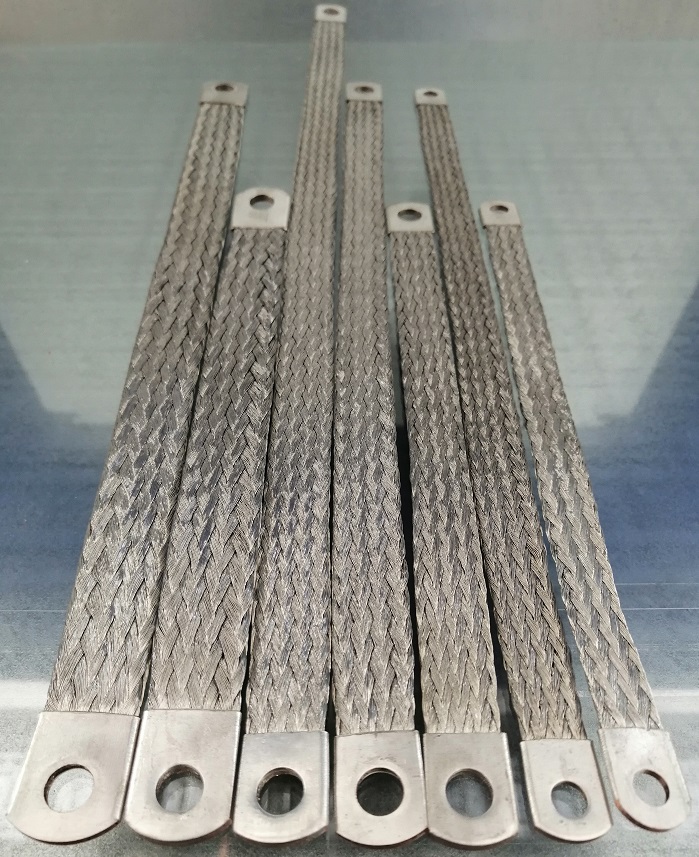 Masseband 10mm ² - Länge 200 mm - M6/M6 - Kupfer verzinnt Erdungsband  Flachband-Erder - Professionelle Gehäuselösungen in großer Auswahl ab Lager