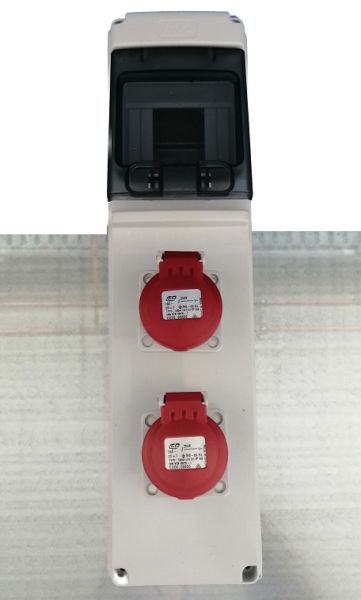 IP65 Wandverteiler 44618R 4TE 2x 230V rot Steckdosen IP54 vorverdrahtet