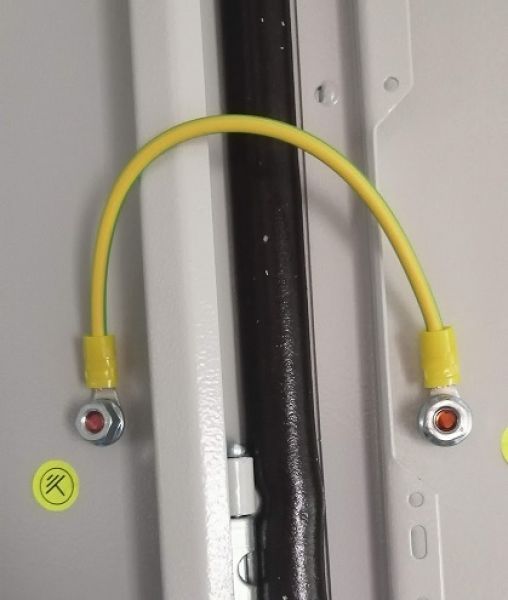 Wall Mounting Enclosure RAL7035 IP66 single door HBT 600x400x250