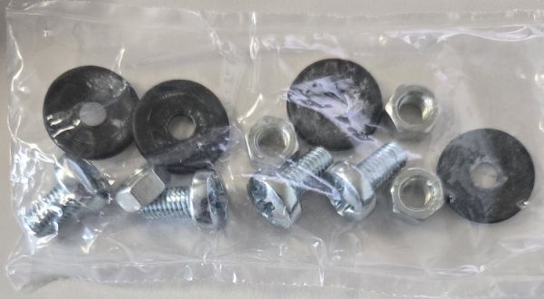 Schraubenset 4x M8 x 15mm Schraube mit U-Scheibe und Mutter