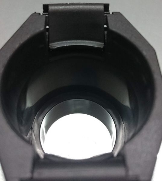 90° M25 threaded fitting to NW23 metric corrugated pipe elbow