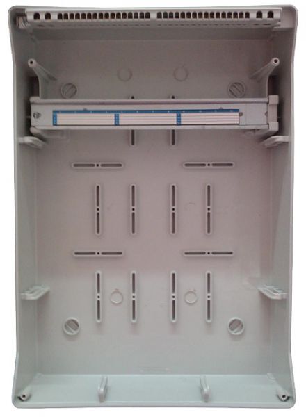12TE Steckdosen Wandverteiler IP65 leer - DIY-Baukasten mit N/PE-Klemme